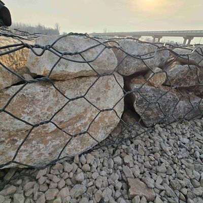 Easily Assembled Hot Galvanized Gabion Cage Wall Customized Size For Protection