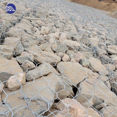 Africa Market Durable Galvanized+PVC Coated Gabion Wire Mesh Mattress Box for Flood Retaining Wall