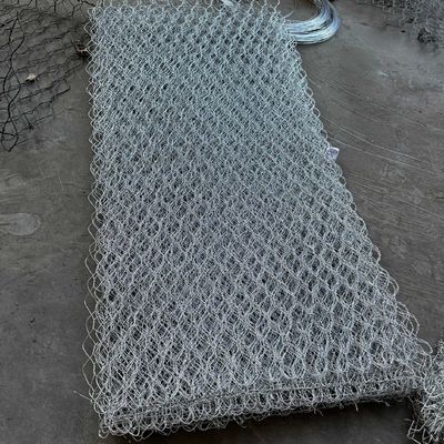 Q195 Steel Wire Galvanized Hexagonal Gabion Netting For River Protection And Farm House Fencing