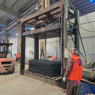 Double Twisted Hexagonal Pattern Ensuring Exceptional Strength And Durability For Gabion Wire Mesh