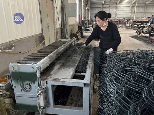 Galvanized Low Carbon Steel Galfan Wire Woven Hexagonal Gabion Box/ Baskets For Retaining Wall Projects